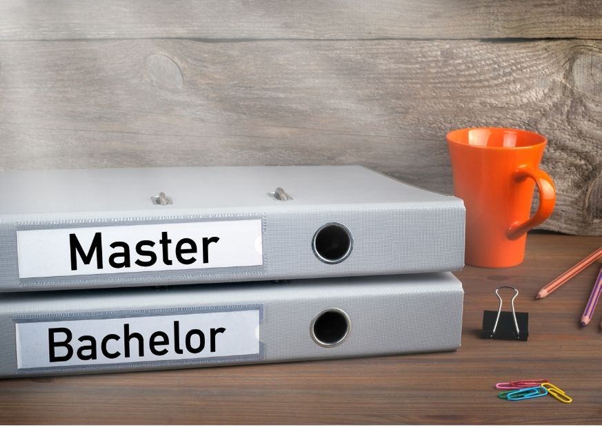 Bachelor Master